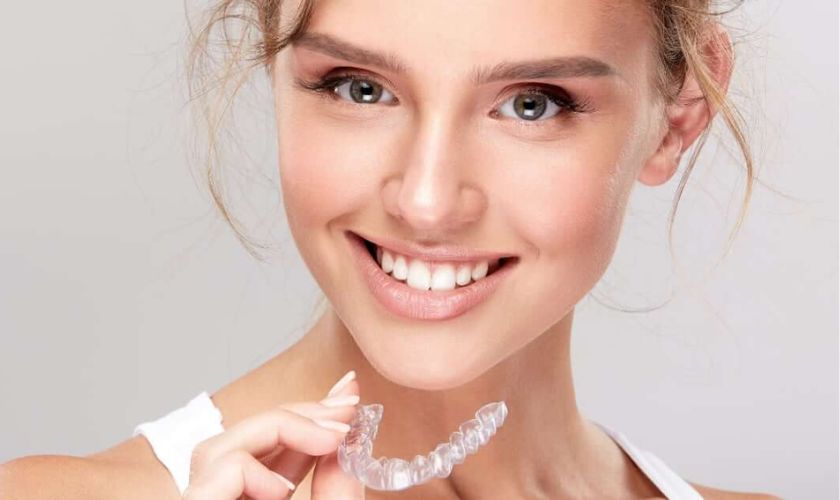 Benefits of Straight Teeth : Why Invisalign is the Future of Orthodontics - Lakeshore Dental Studio